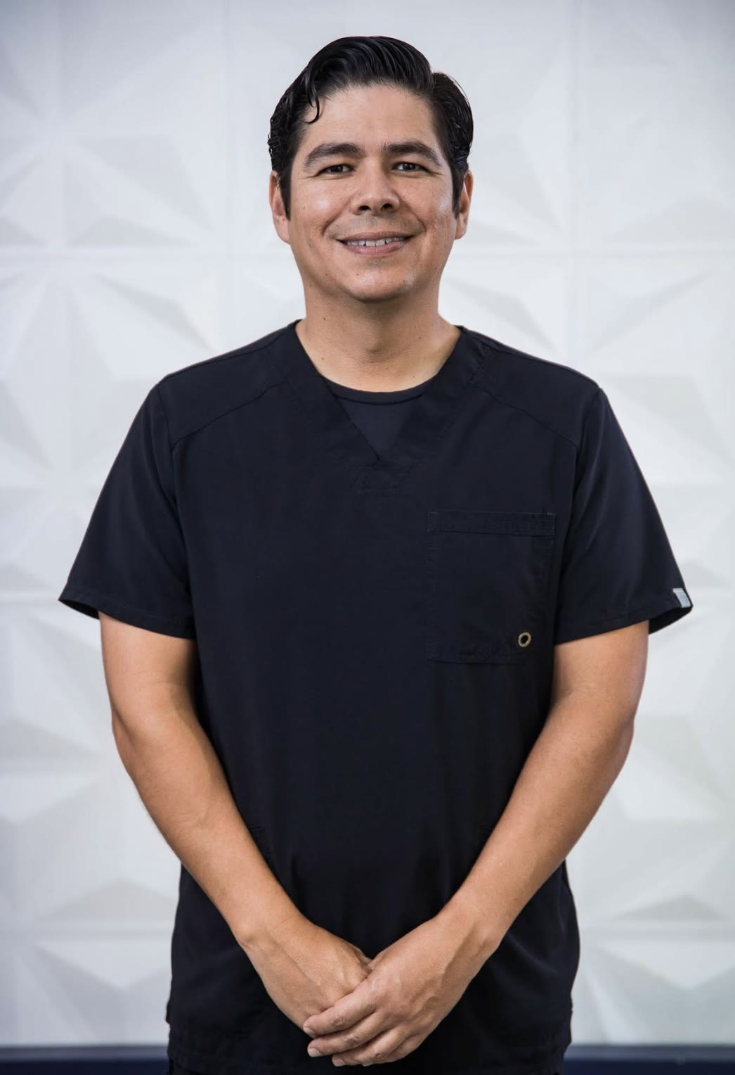 Dr. Hugo Infante